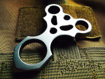 (Bad Mickey) Wire cut stainless steel EDC keychain multi-purpose key broken window tool portable hanging