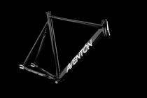 AVENTON Mataro Low 14 year new dead flying frame AV forward frame racing frame