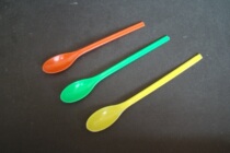 Laboratory consumables red yellow and green three-color color plastic 3*1 three-in-one medicine spoon three sets of plastic spoon single head