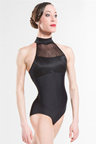 French WearMoi ballet Revee ballet company to serve ballet practice