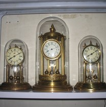 Old old clock wall clock 400-day clock etc Recycling selling buying maintenance and repair