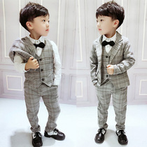 Boys and children suit men three sets 2019 new Korean baby dress suit suit British autumn