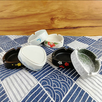 Japanese hand-painted ceramic living room ashtray creative office home coffee table fashion personality triangle ash Cup