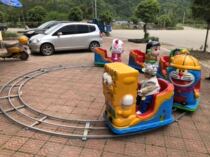 Square children can take a small train Electric remote control track battery lantern train Indoor and outdoor rides