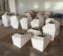 Spot resin FRP shaped flower pot Sculpture diamond flower bowl decoration Outdoor landscape decoration planting flower tank