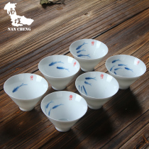 Japanese porcelain Blue and white porcelain Hand-painted hat ceramics Single cup Kung Fu tea with small teacup Tea cup White porcelain