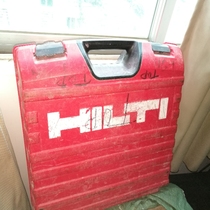 Used Hilto gas nail gun suitcase GX-120