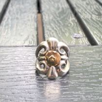 GORO Takahashi Goro gold seal Taiwan big dot gold lily ring Day code No 16 goros spot