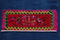 Guizhou minority Miao ethnic broken line embroidered old embroidered sheet whole length 38 * 14cm hm-246