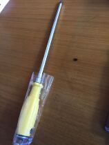Reinforced lengthened by wearing a core screwdriver