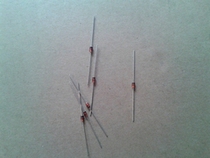 Straight plug 0 5W series Zener diode various V number has classification can be straight shot brand new import