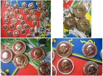 Special price a small number of inventory Cultural Revolution Chairman Maos badge four great three red flag Earth sunflower