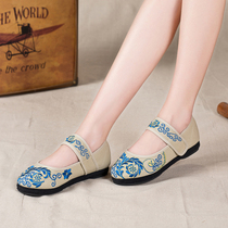 Embroidered shoes Spring old Beijing cloth shoes Womens shoes Melaleuca bottom ethnic style single shoes Blue and white porcelain flat shoes