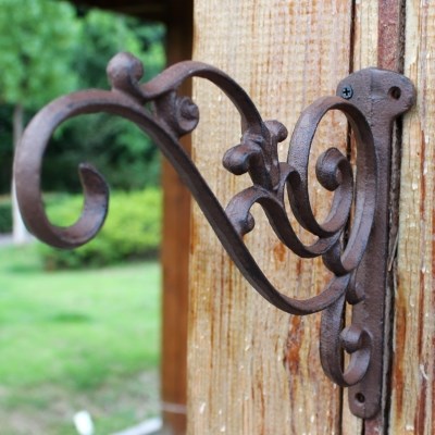 European cast iron crafts iron adhesive hook big adhesive hook classical retro nostalgic style courtyard garden hanging blue wall hanging