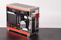 sunmilo custom chassis:T03proA4 water-cooled itx tempered glass side transparent all-aluminum 11L2021