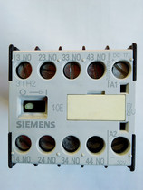 Germanys Siemens 3TH2040-0LB4 17-30VDC