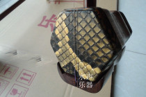 The treasure of the town shop Hainans best Huanghuali Erhu musical instrument master production is worth collecting