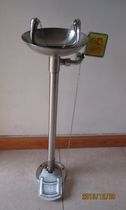 6620 emergency factory inspection hand and foot linkage with foot pedal eyewash 304 stainless steel floor standing foot wash