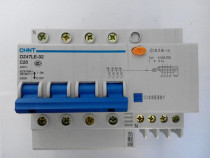 Zhengtai Electric four-pole four-wire leakage protection circuit breaker DZ47LE-32 4P C20A