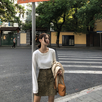 EKOOL retro thin solid color T-shirt womens long-sleeved 2021 spring and autumn new loose Korean version of all-match base shirt top