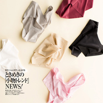 The underwear worn in winter is super comfortable. It is recommended for women to wear a piece of seamless autumn and winter.