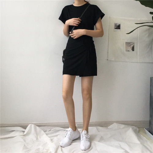 Short-sleeved T-shirt dress with irregular stitching and tie-up