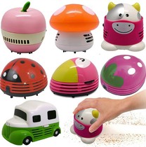 Mini dust cleaner household handheld wireless cartoon automatic vacuum cleaner student desktop cleaning car keyboard