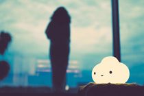 FriendsWithYou Case studiyo Little Cloud co-name table lamp