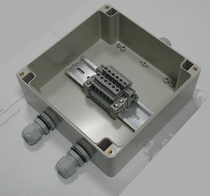 One-in-two-out waterproof junction box 6-bit terminal box Sub-line box IP65 Outdoor distribution box 3 * 2 5 flat wire box