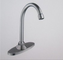 All copper horizontal foot type basin faucet Foot water faucet Medical foot faucet Public place faucet