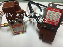 Original three-flower two-position three-way solenoid valve FDF0 8 3 2D refrigerator refrigeration accessories 220V