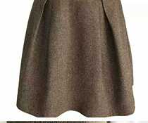 Renaissance womans skirt fold skirt and retro student England style coffee neutral dress