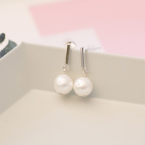 s925 sterling silver pearl ear bead vertical earrings Japanese and Korean exquisite temperament light powder bead earrings ins female earrings