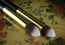 Beijin long handle round head nose shadow brush Large eye shadow brush High gloss shadow brush Flat brush Silhouette makeup brush Makeup