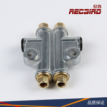 Two-Port distributor Integrated quantitative oil injector oil drain lubrication pump accessory positive displacement distributor
