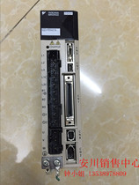 Yaskawa original disassembly servo drive SGDV-R90A01A9 50% new and well tested