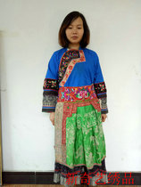 Old embroidered clothing Miao handmade embroidery pieces minority handmade clothing old embroidered clothing three-piece T2197