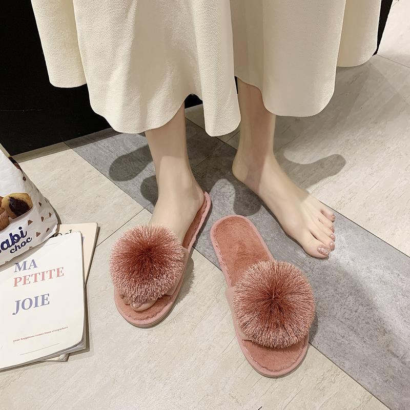 Tassel hair casual women wear 2020 Autumn new non-slip floor shoes slippers flat home support