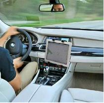 Car CD port navigation seat phablet stand is suitable for Huawei Apple iPad2345 Air2 mini