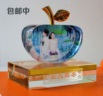 Photo custom perfume car ornaments Crystal apple car decoration supplies high-end car perfume seat table