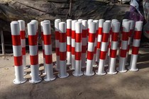 Red White Reflective Fixed Path Pile Iron Anticollision Roadblock Isolation Column Barrier Protective Post Traffic Facility Warning Column