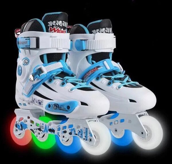 Patins à roulettes - Ref 2578743 Image 4