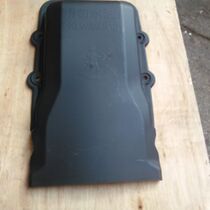 Dongfeng Liuqi original accessories Balong heavy truck 507 Chenglong M5 609 electrical box cover electrical box cover