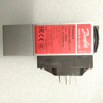  Danfoss pressure switch MBC5100 061B110866 new spot bargaining lf