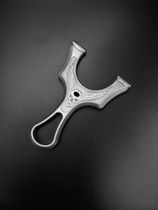 Titanium Yi outdoor TC21 titanium alloy CNC flying skull flat skin slingshot Non-cast wire cutting slingshot