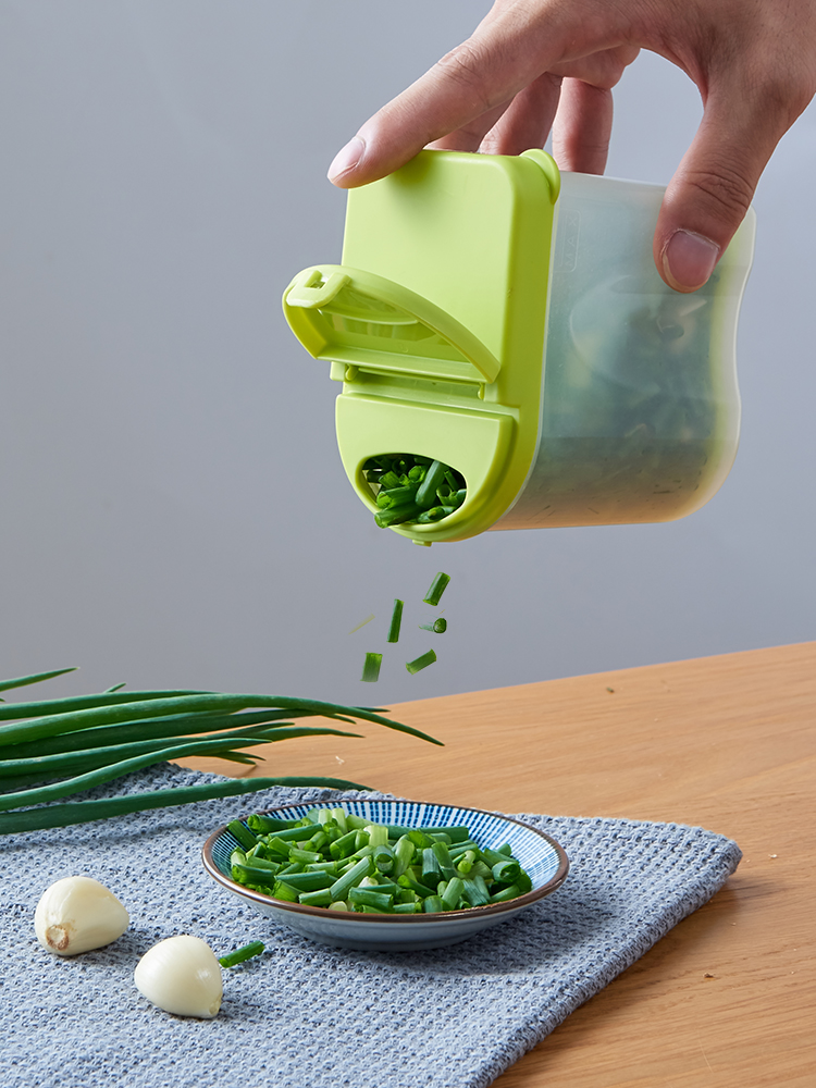 Japan LEC green onion preservation box clamshell Green onion box Green onion ginger storage box Refrigerator food ingredients plastic box
