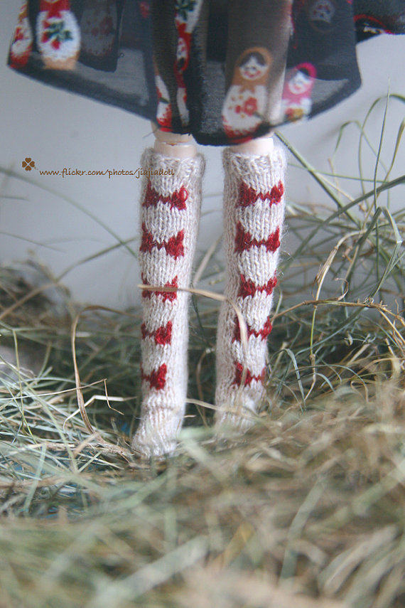 Handhandle hand-wrapped beige butterfly stockings momoko Blythe mo jerryberry fr