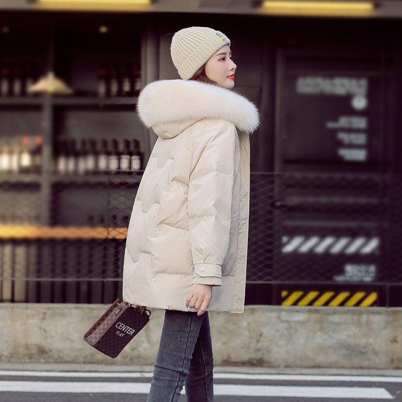 SNICYKER Down Woman in the winter of 2023 new white duck velvet thickened small, hair coat temperament