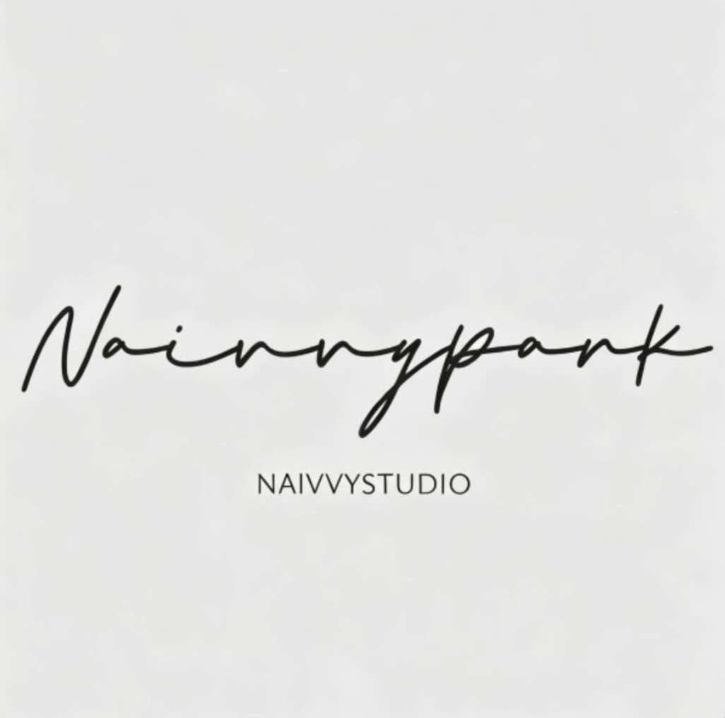 Naivvy的LOGO