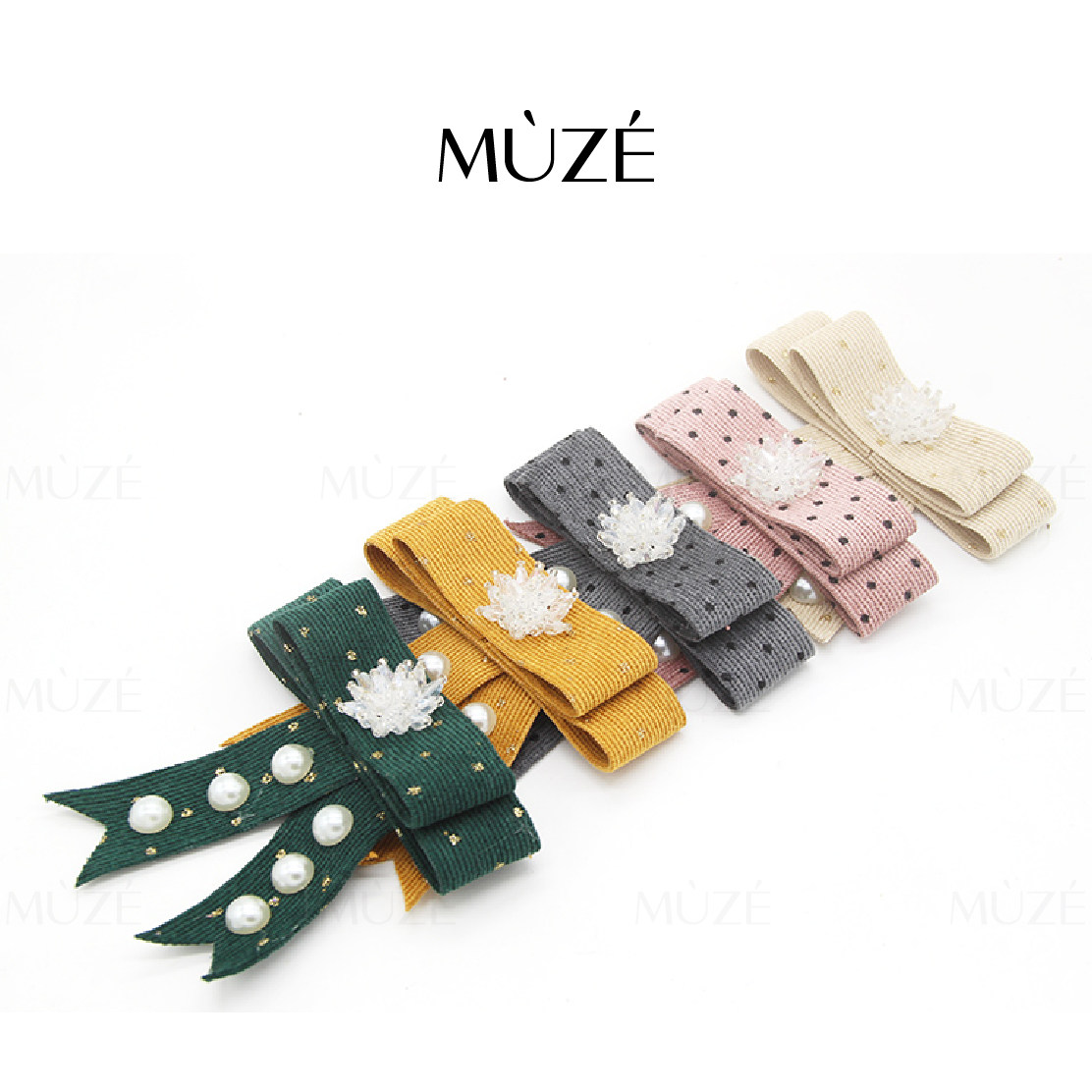 Butterfly Knots Brooch Decoration of Artisanal Wear Pearl Light Lavish Style Board Room Curtain Head INS Modern Brief Hang